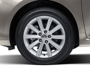 toyota aurion wheel size #3