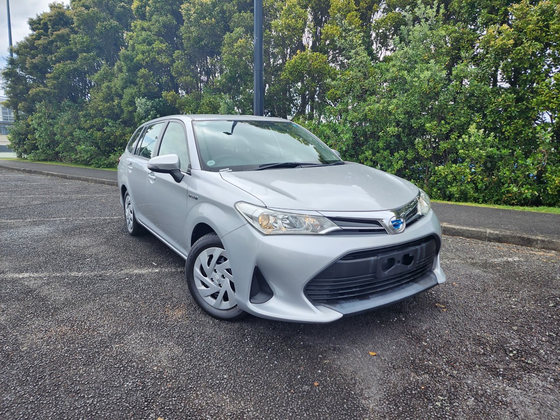 Corolla deals fielder hybrid