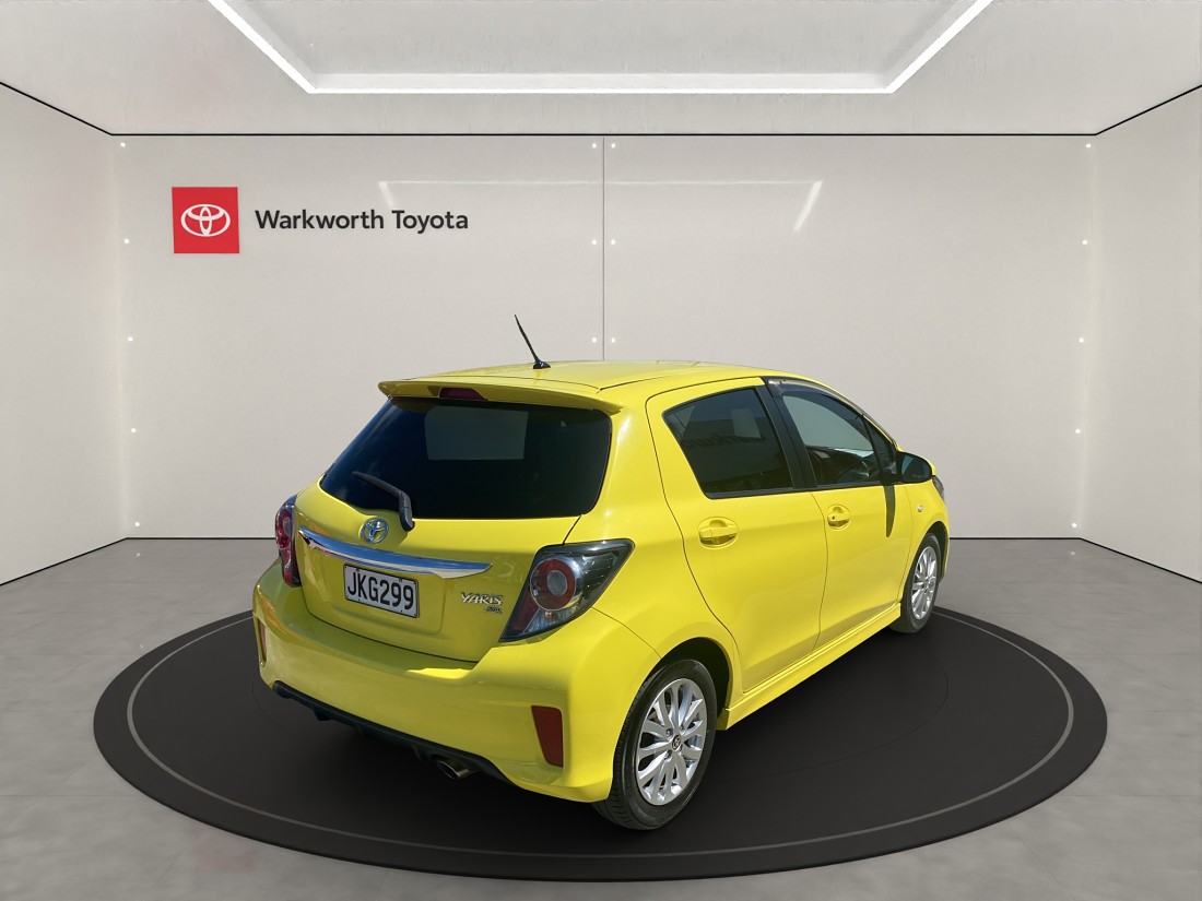 2015 Toyota Yaris Zr 1.5P/4At/Ha/5Dr/5 - Toyota NZ