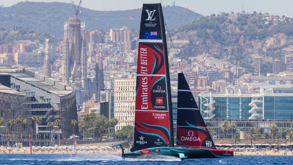 Toyota stands strong behind Emirates Team 960x540