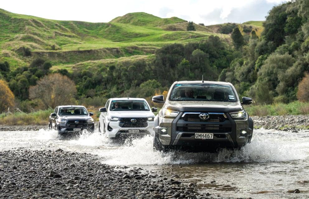 Toyota-Hilux-Double-Cab-Terrain-Smarter-496x320