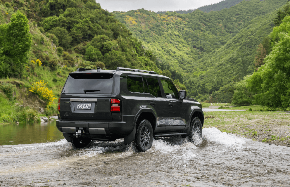 LC_Prado_GXL-Engineered for advanced off-roading-496x320