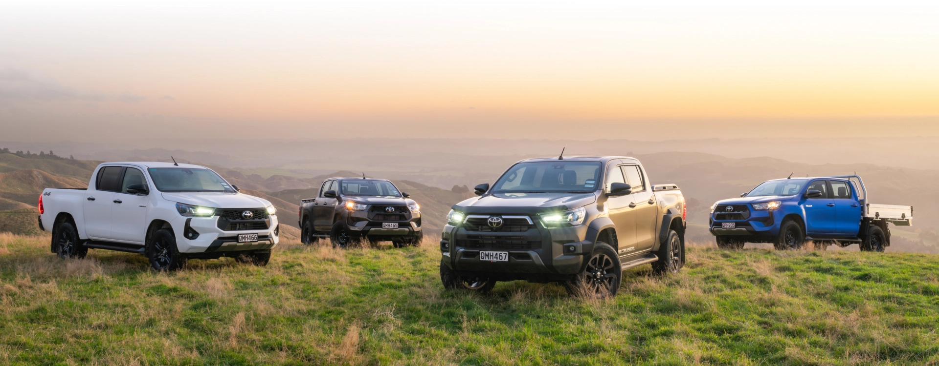 hilux_hybrid_tour_range_1920x750